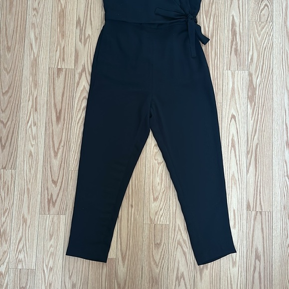 Belle Vere Black Wrap Style Women’s Jumpsuit (Size S) - Picture 3 of 5